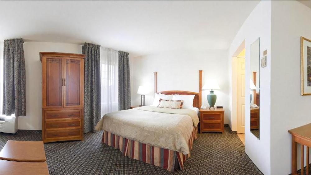 Staybridge Suites Allentown Airport Lehigh Valley By Ihg Exterior photo
