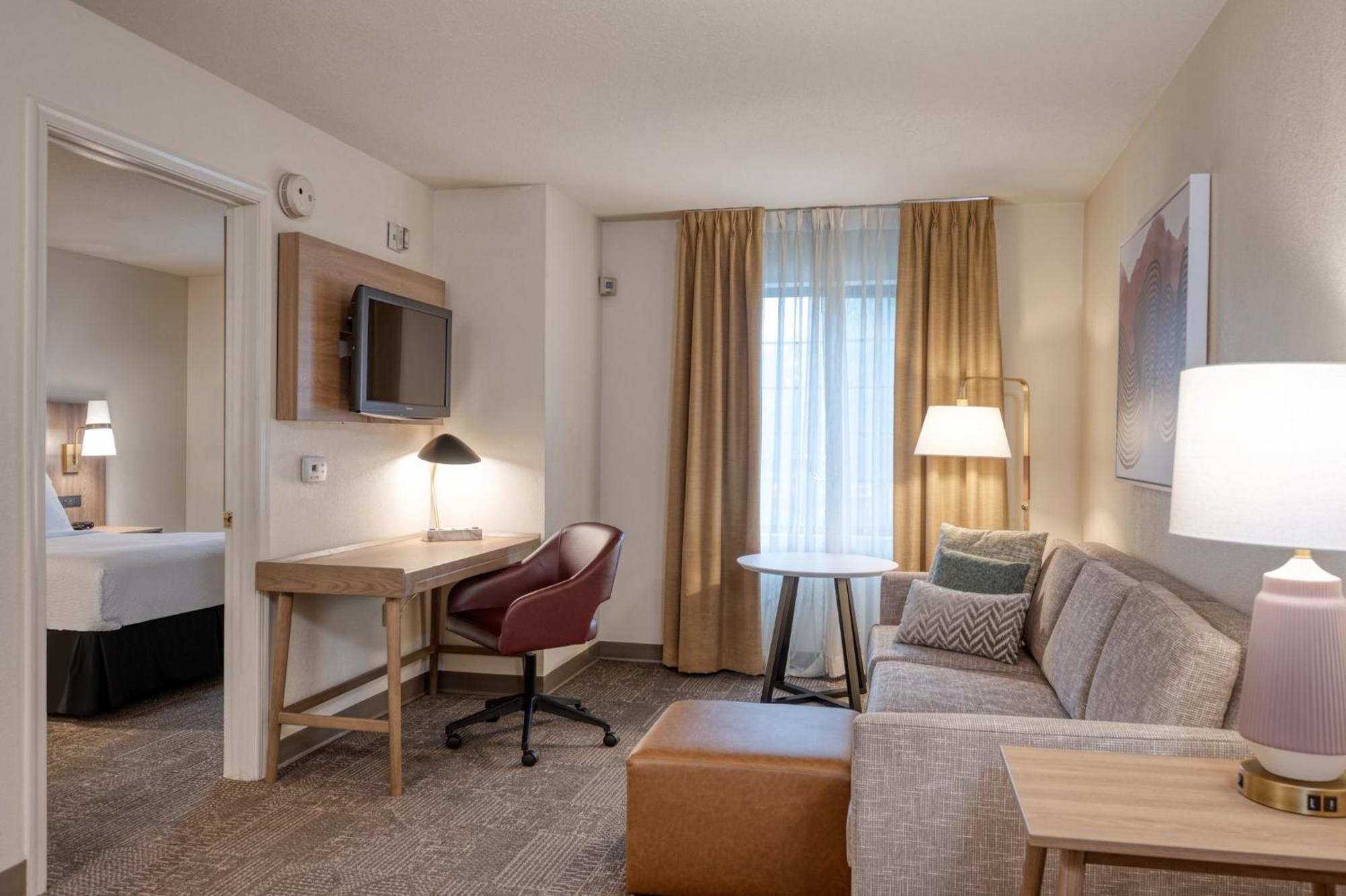 Staybridge Suites Allentown Airport Lehigh Valley By Ihg Exterior photo