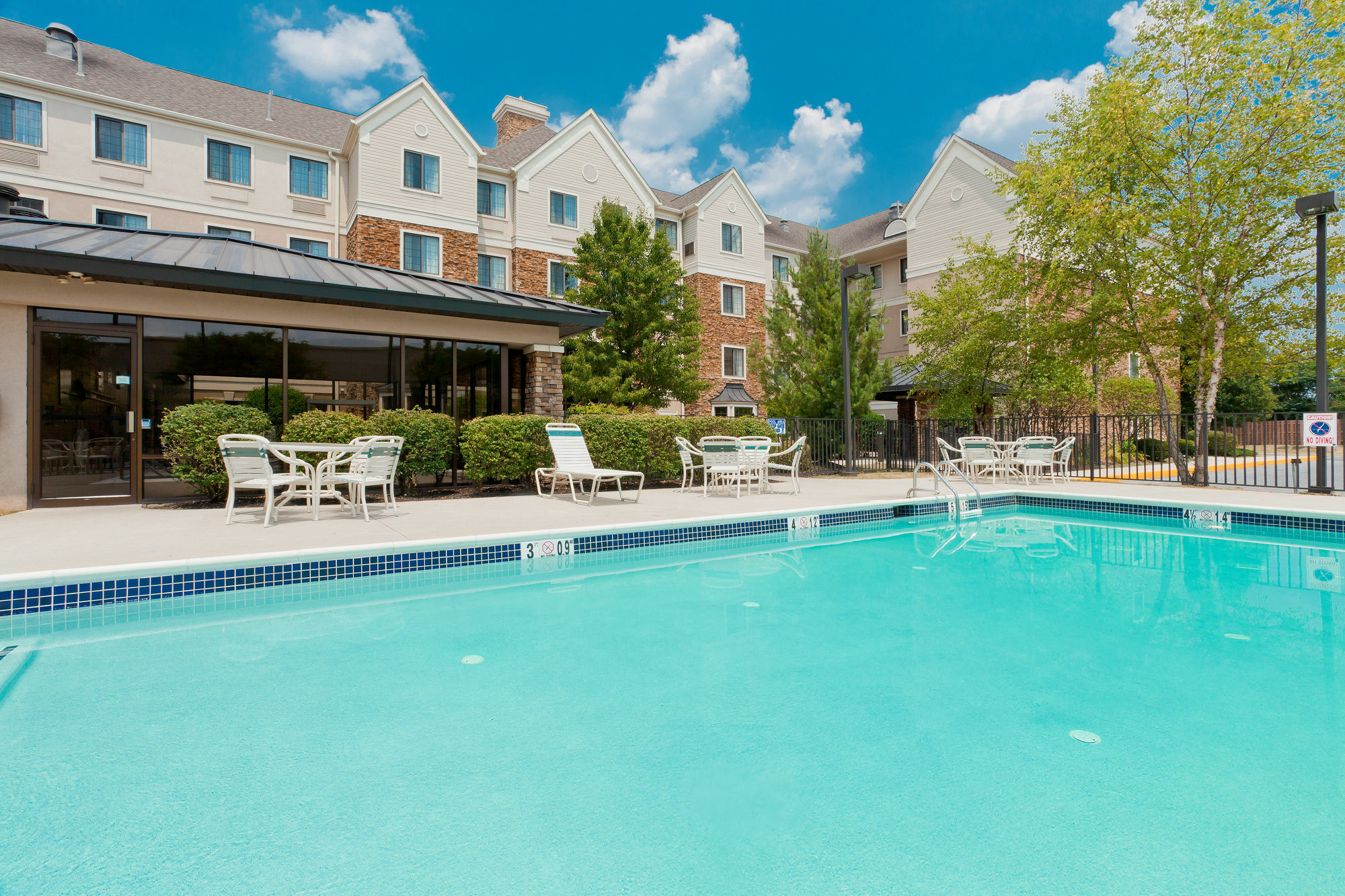 Staybridge Suites Allentown Airport Lehigh Valley By Ihg Exterior photo